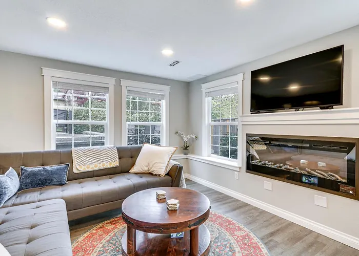 Portland Vacation Rental Near Parks And Downtown!