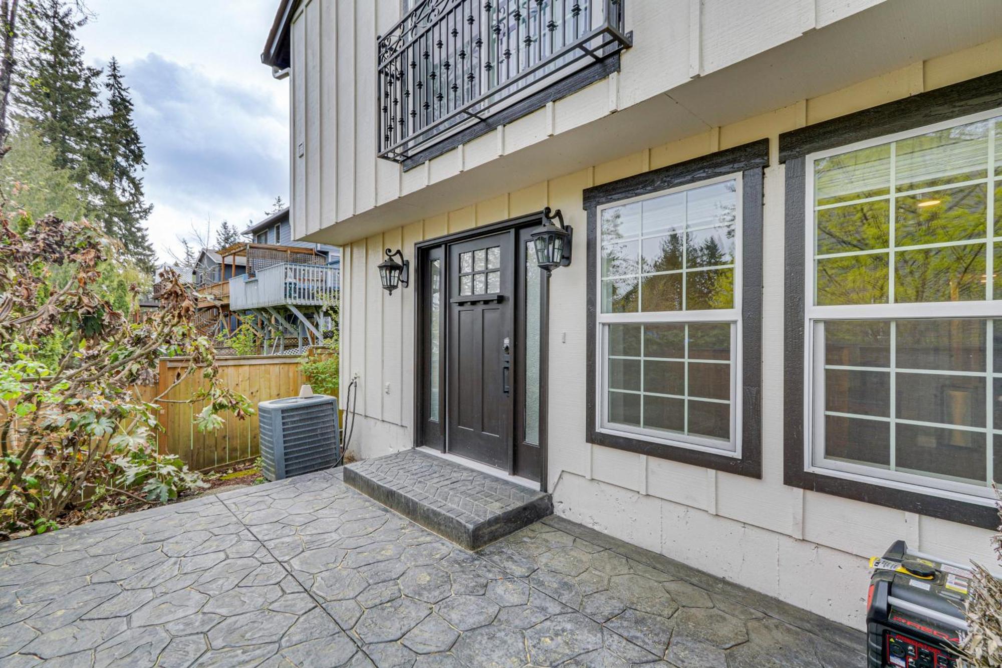 Holiday home Vacation Near Parks And Downtown!